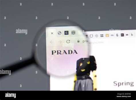 prada site usa